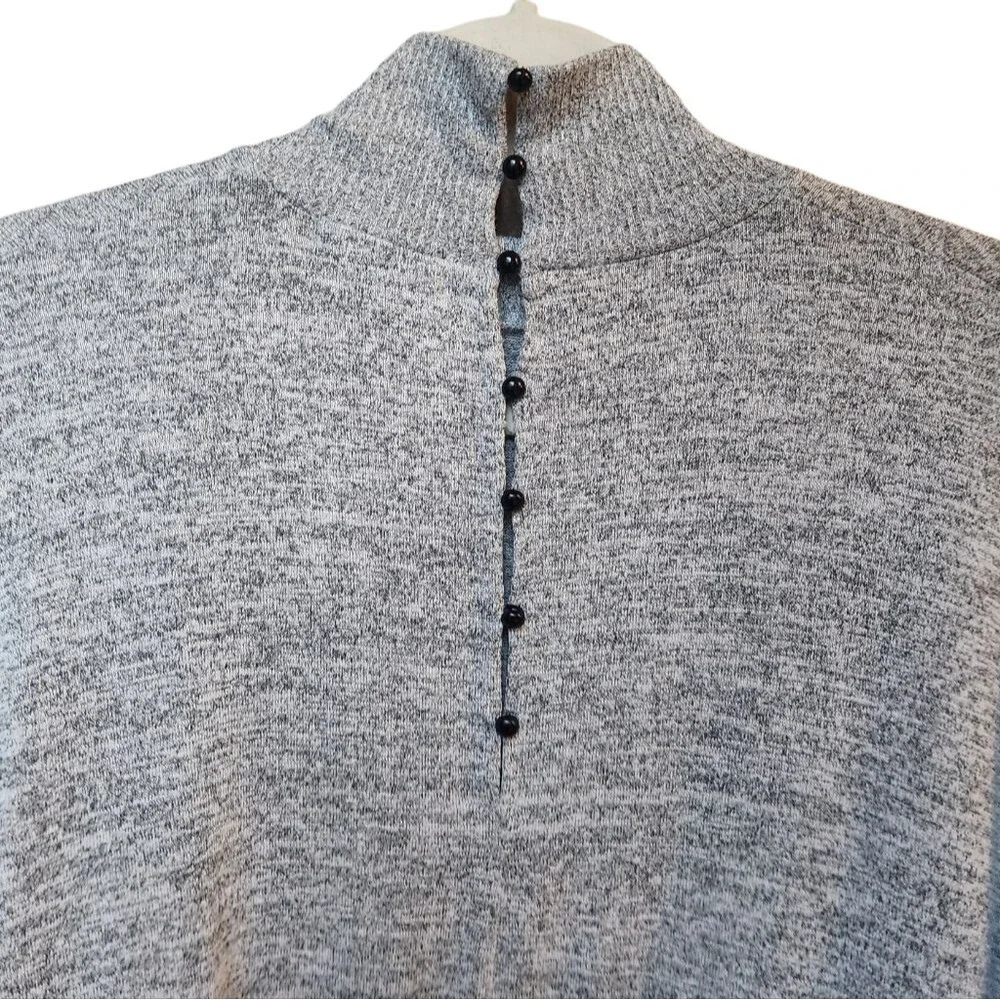 Rag & Bone button back sweater M luxe fall winter warm - Picture 3 of 7